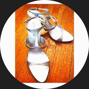 🎉H.P🎉C.G.I. COLLEZIONE SILVER HEELS